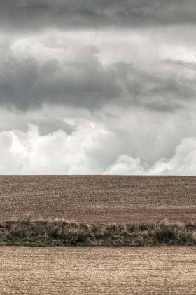 How big is an acre of land?