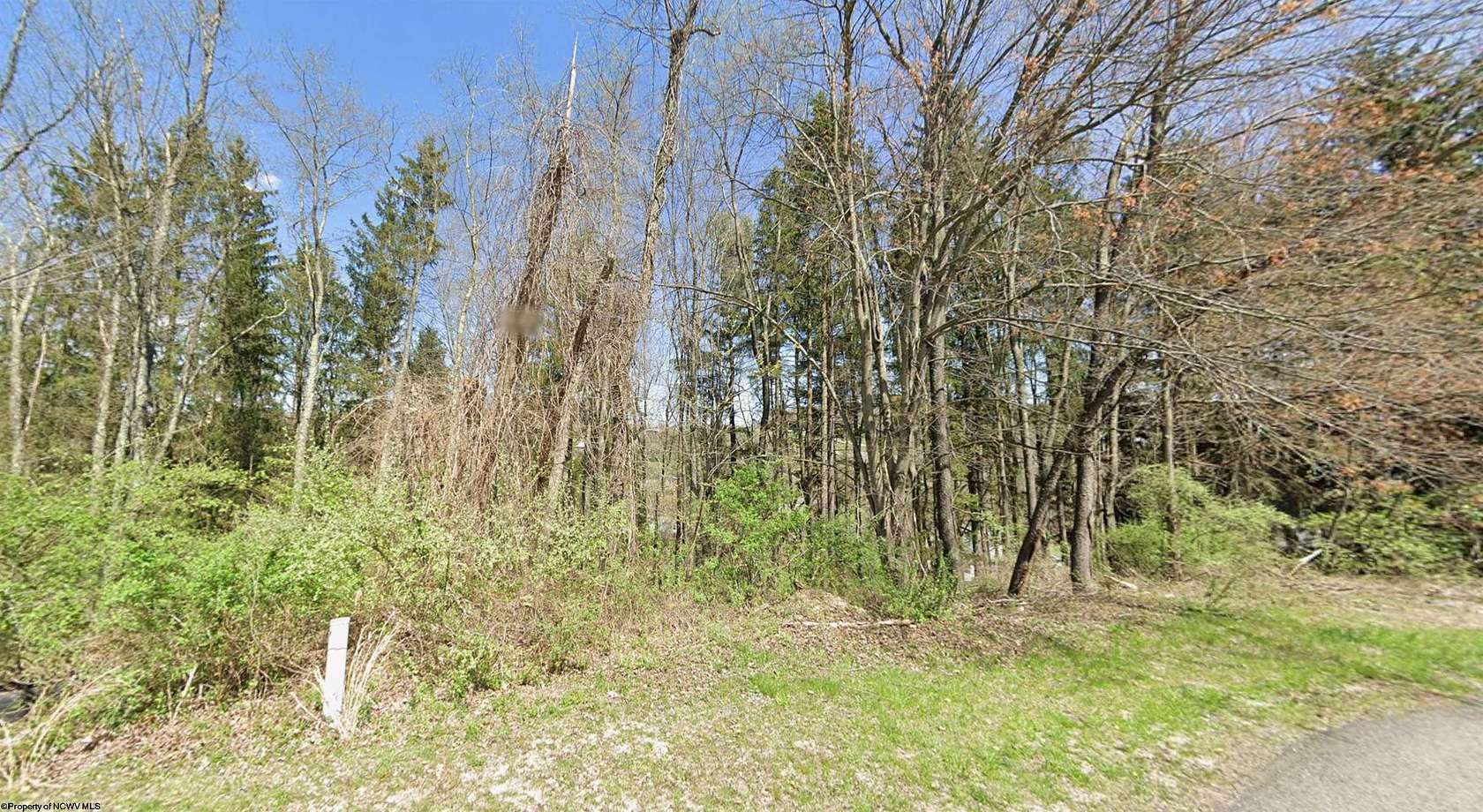 1 Acre of Residential Land for Sale in Morgantown, West Virginia