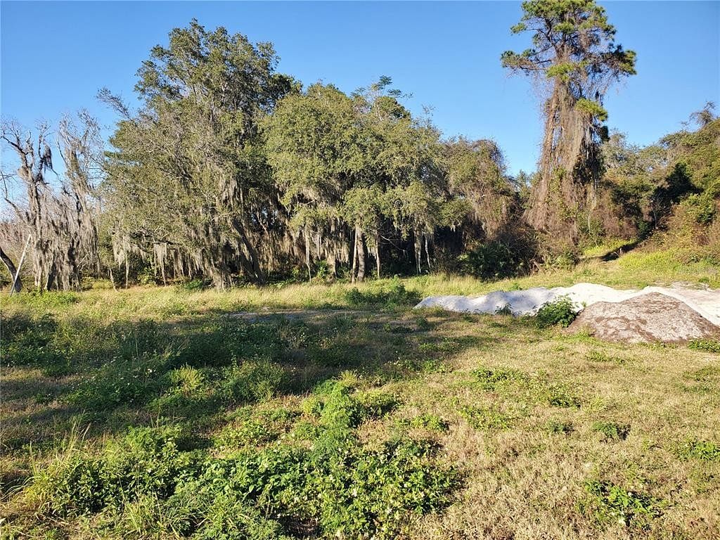 1.2 Acres of Land for Sale in Deltona, Florida