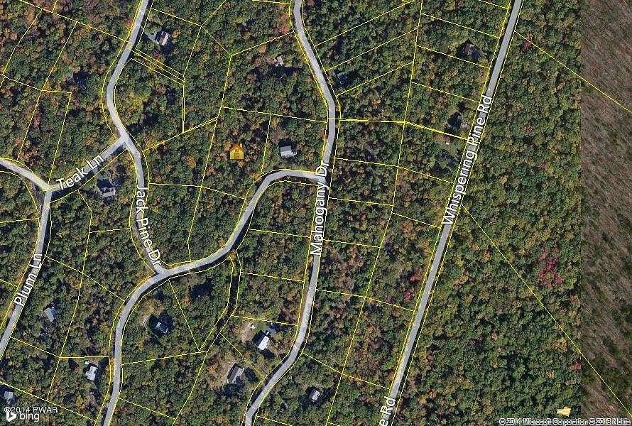 1.7 Acres of Residential Land for Sale in Dingmans Ferry, Pennsylvania