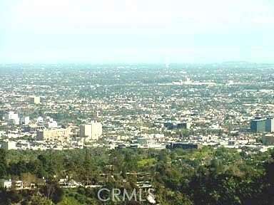 3.13 Acres of Land for Sale in Beverly Hills, California