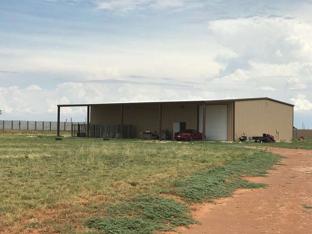 3.5 Acres of Improved Residential Land for Sale in Andrews, Texas