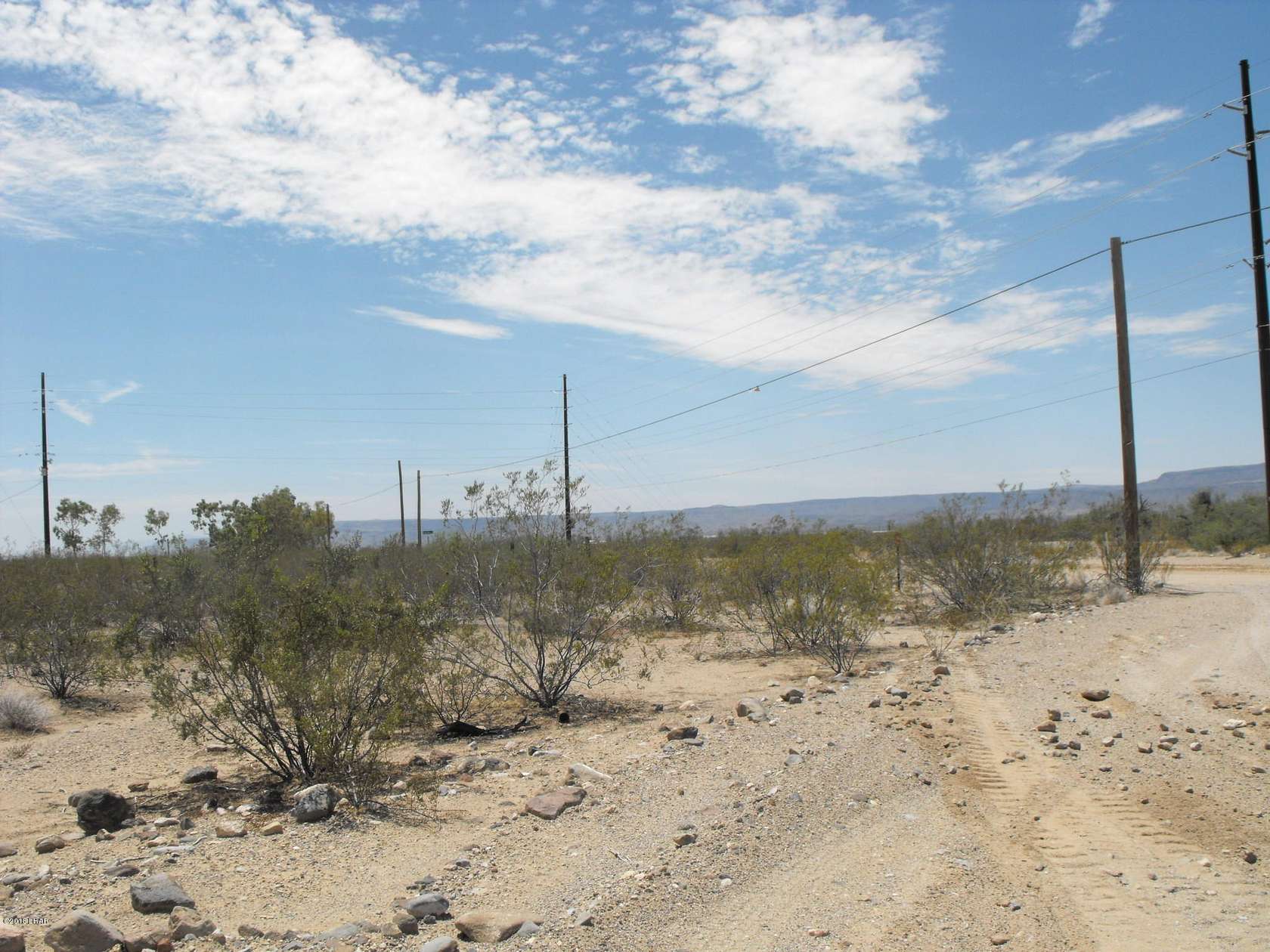 3.5 Acres of Land for Sale in Golden Valley, Arizona