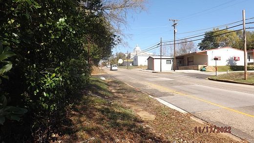 0.25 Acres of Commercial Land for Sale in Palestine, Texas