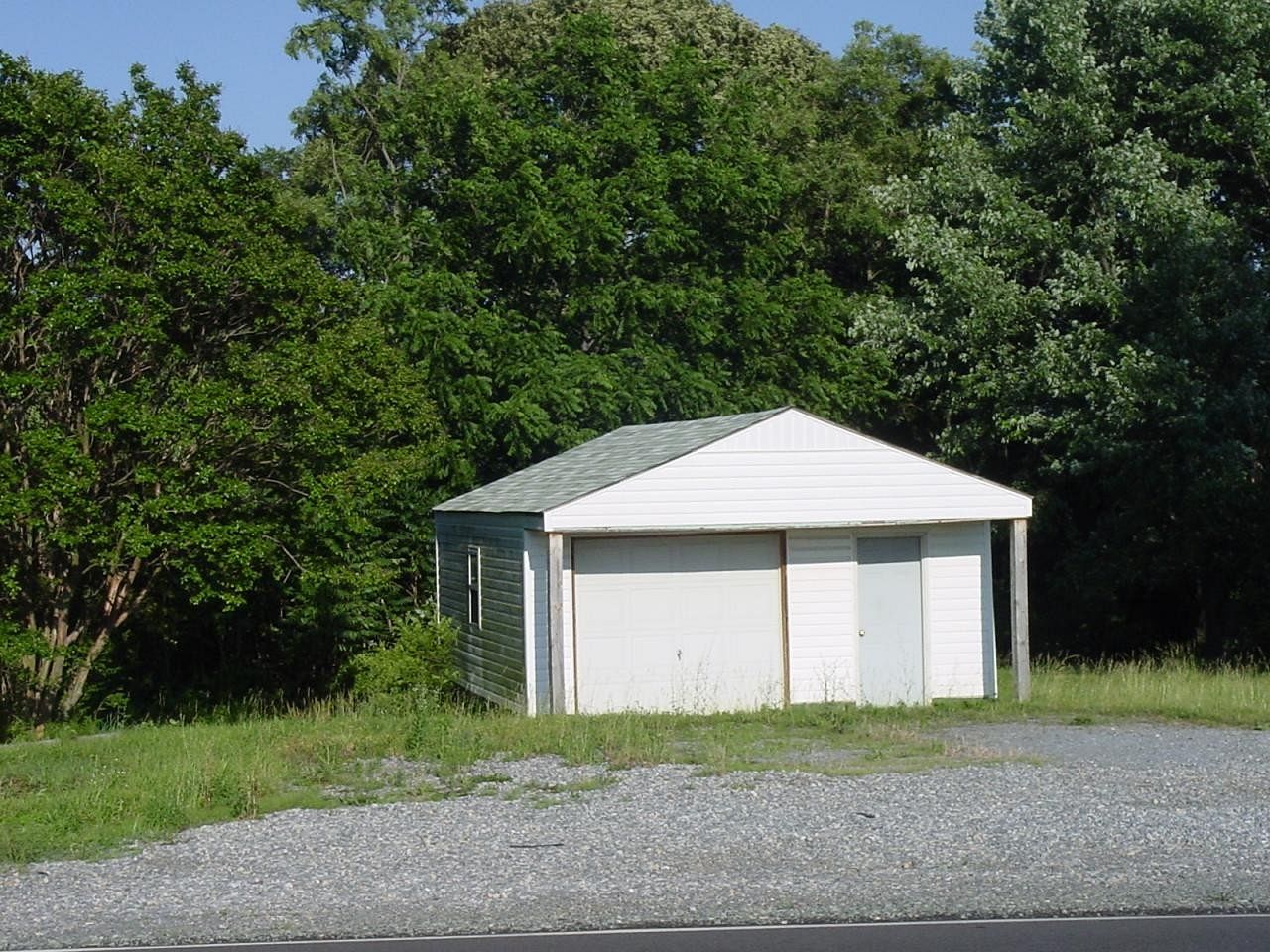 0.83 Acres of Residential Land for Sale in Moneta, Virginia