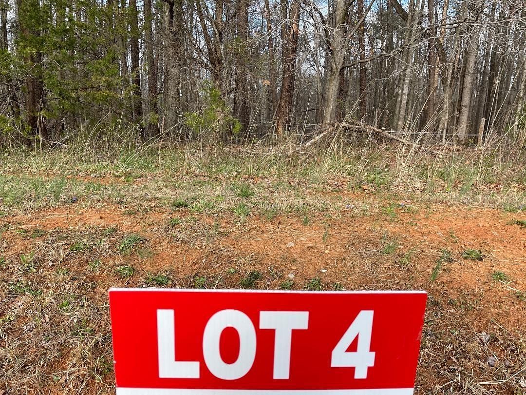 0.81 Acres of Residential Land for Sale in Moneta, Virginia