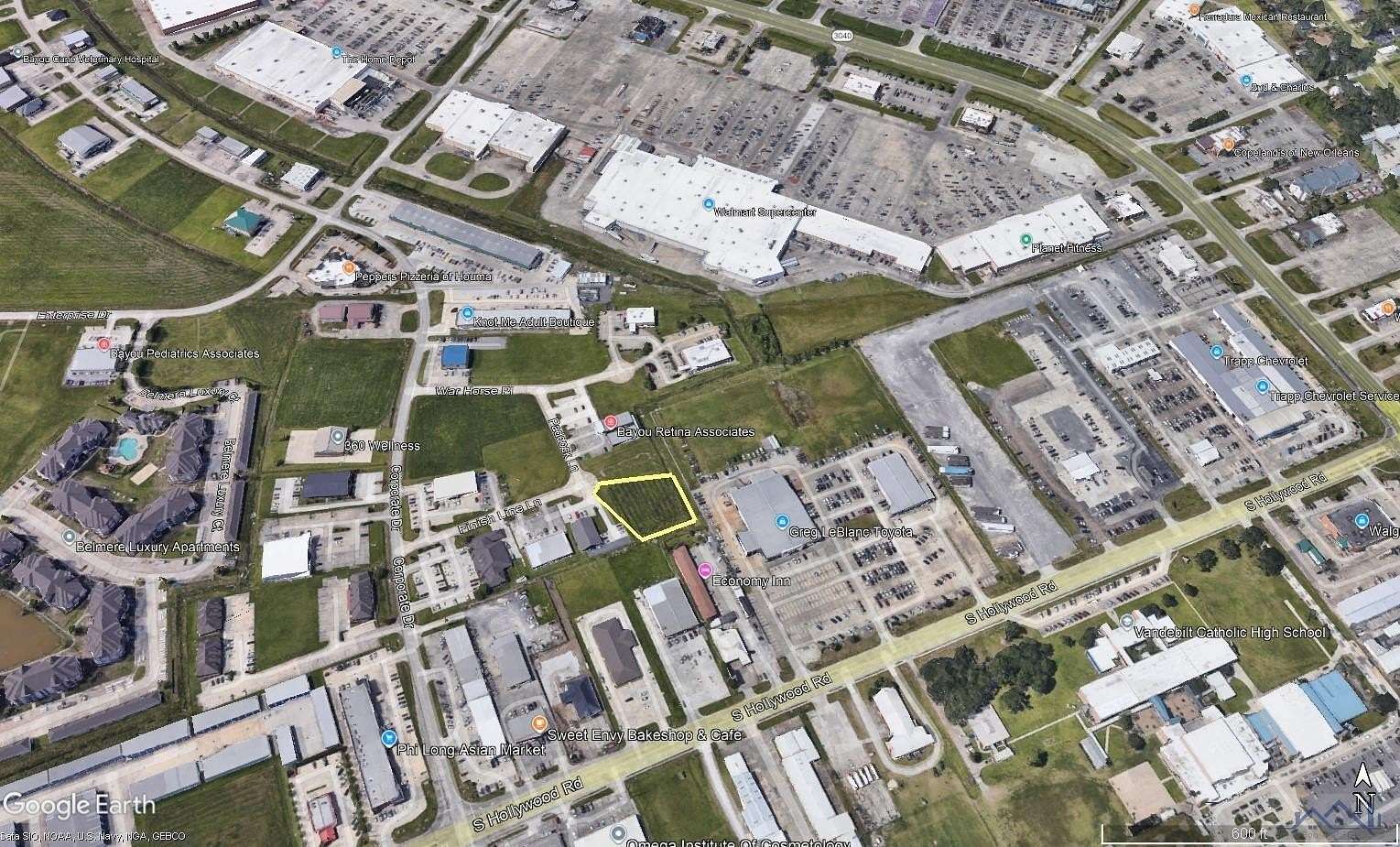 0.98 Acres of Commercial Land for Sale in Houma, Louisiana
