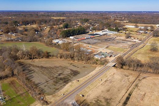 4.3 Acres of Commercial Land for Sale in Martin, Tennessee