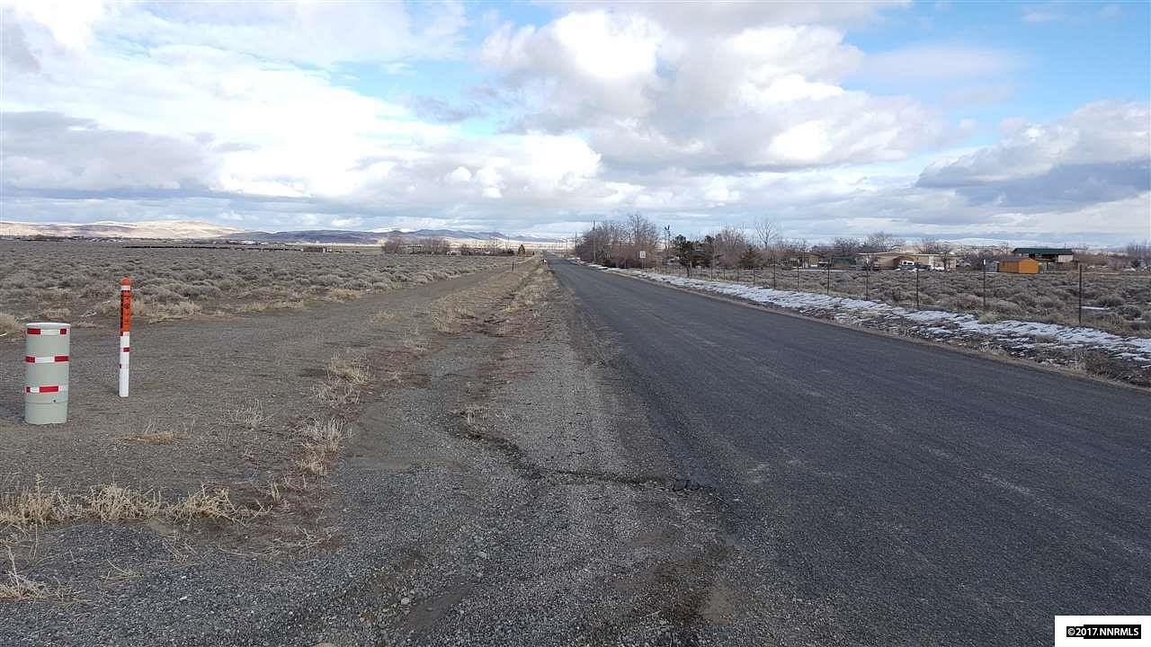 39.1 Acres of Land for Sale in Silver Springs, Nevada