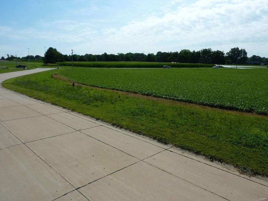 1.28 Acres of Commercial Land for Sale in Waterloo, Illinois