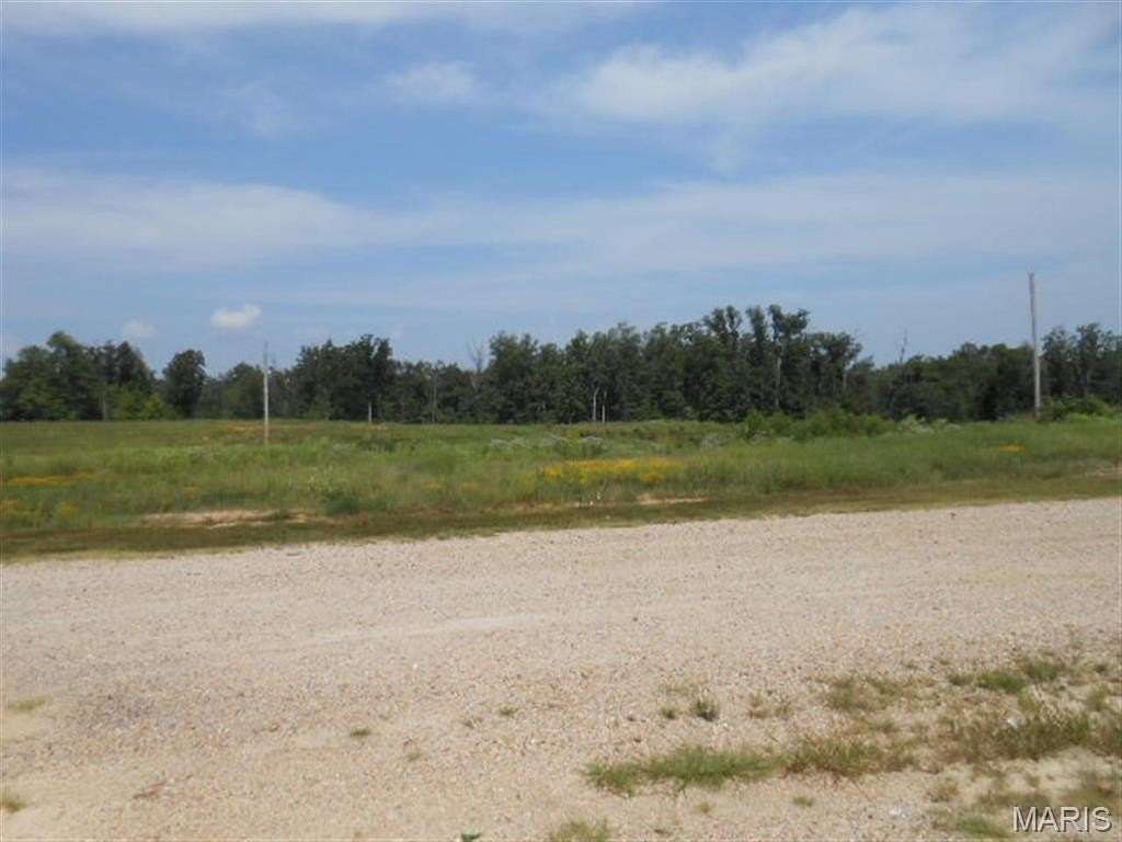 4 Acres of Commercial Land for Sale in Poplar Bluff, Missouri
