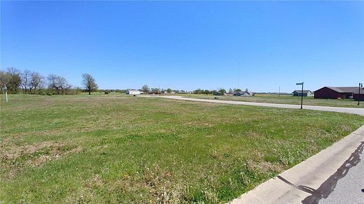 0.17 Acres of Residential Land for Sale in Carlyle, Illinois