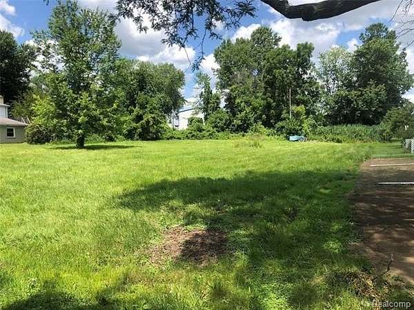 0.23 Acres of Residential Land for Sale in New Baltimore, Michigan