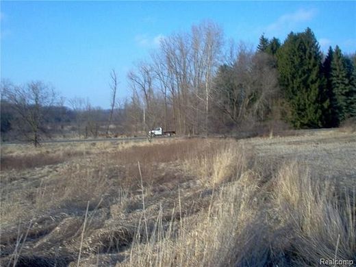 1.2 Acres of Residential Land for Sale in Morrice, Michigan