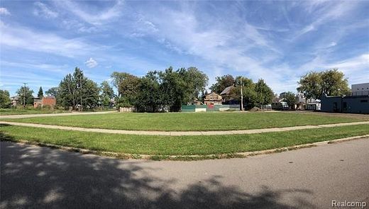 0.28 Acres of Residential Land for Sale in Detroit, Michigan