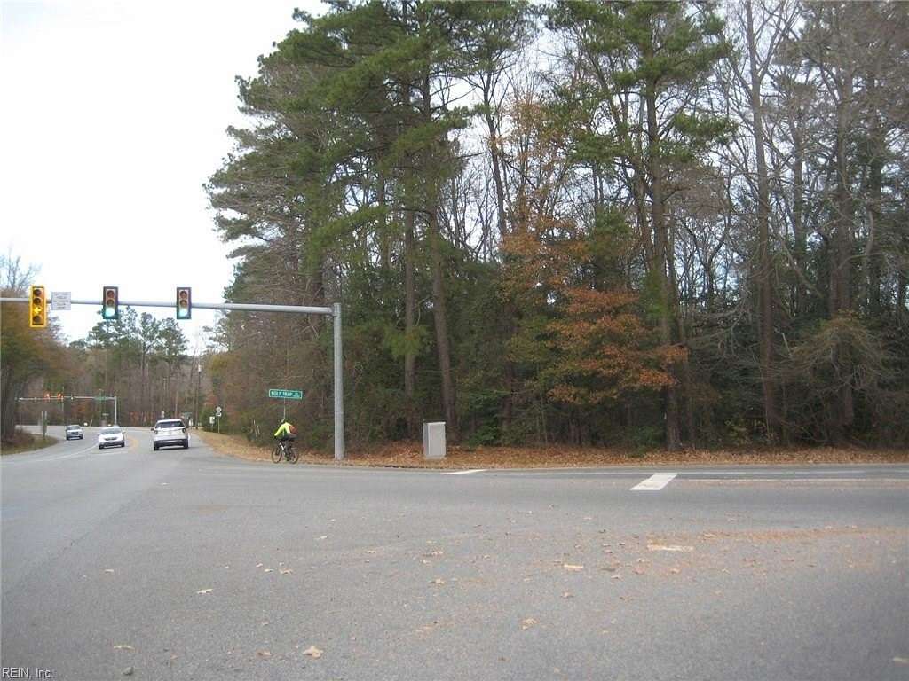 4 Acres of Commercial Land for Sale in Seaford, Virginia