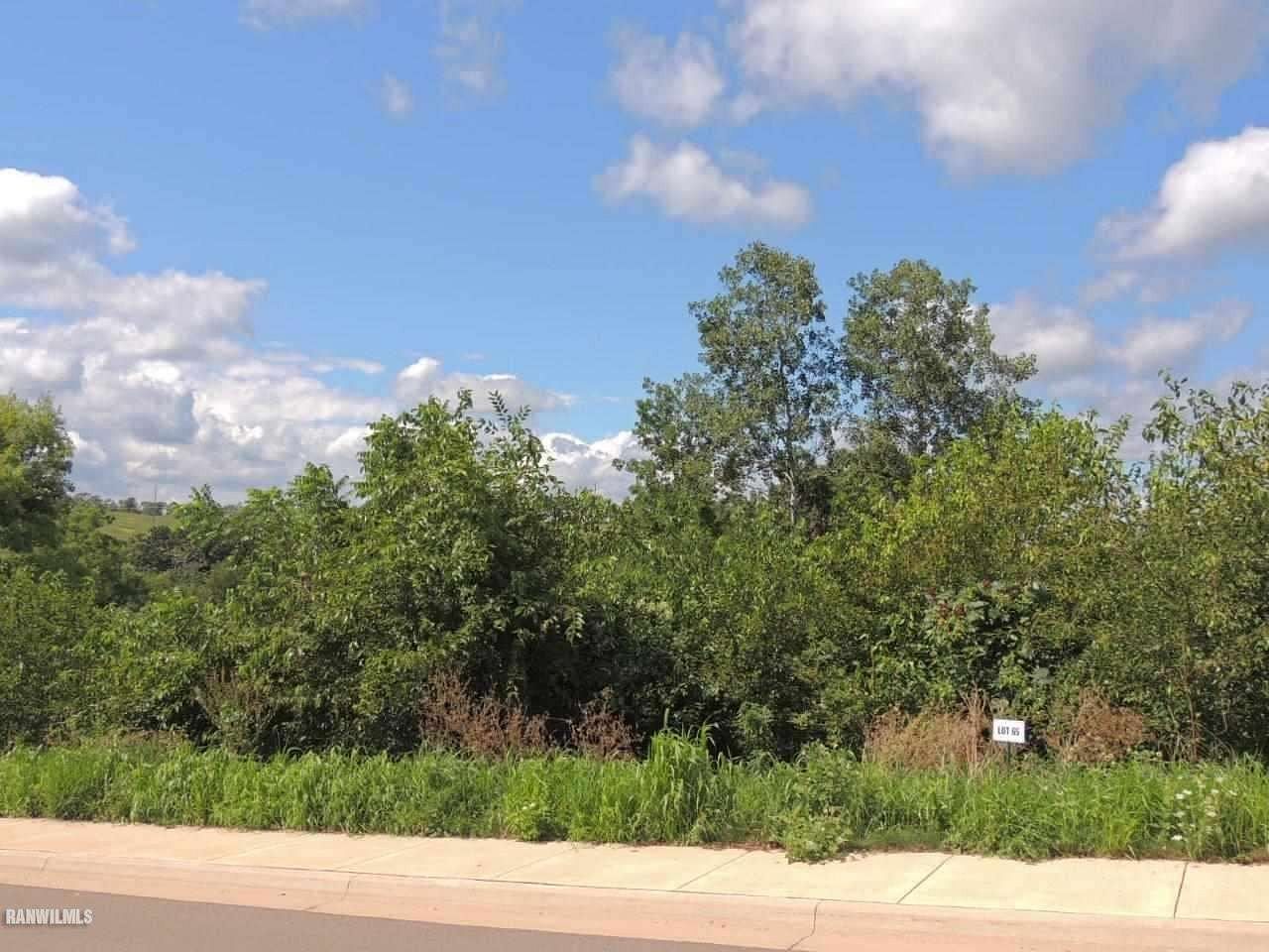 0.47 Acres of Residential Land for Sale in Galena, Illinois