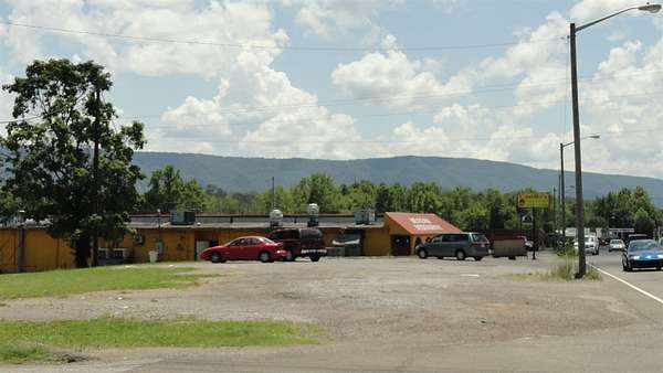 0.84 Acres of Commercial Land for Sale in Etowah, Tennessee