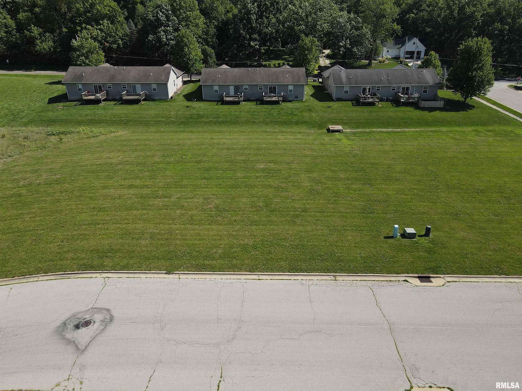 0.26 Acres of Residential Land for Sale in Eureka, Illinois