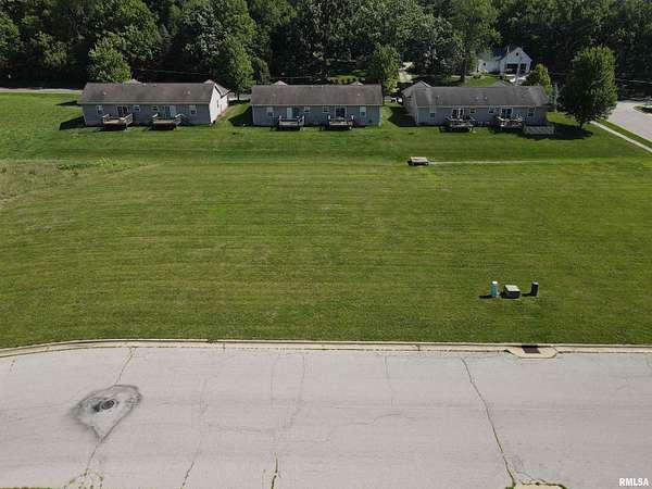 0.26 Acres of Residential Land for Sale in Eureka, Illinois