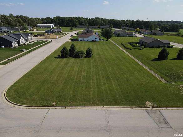 0.3 Acres of Residential Land for Sale in Eureka, Illinois