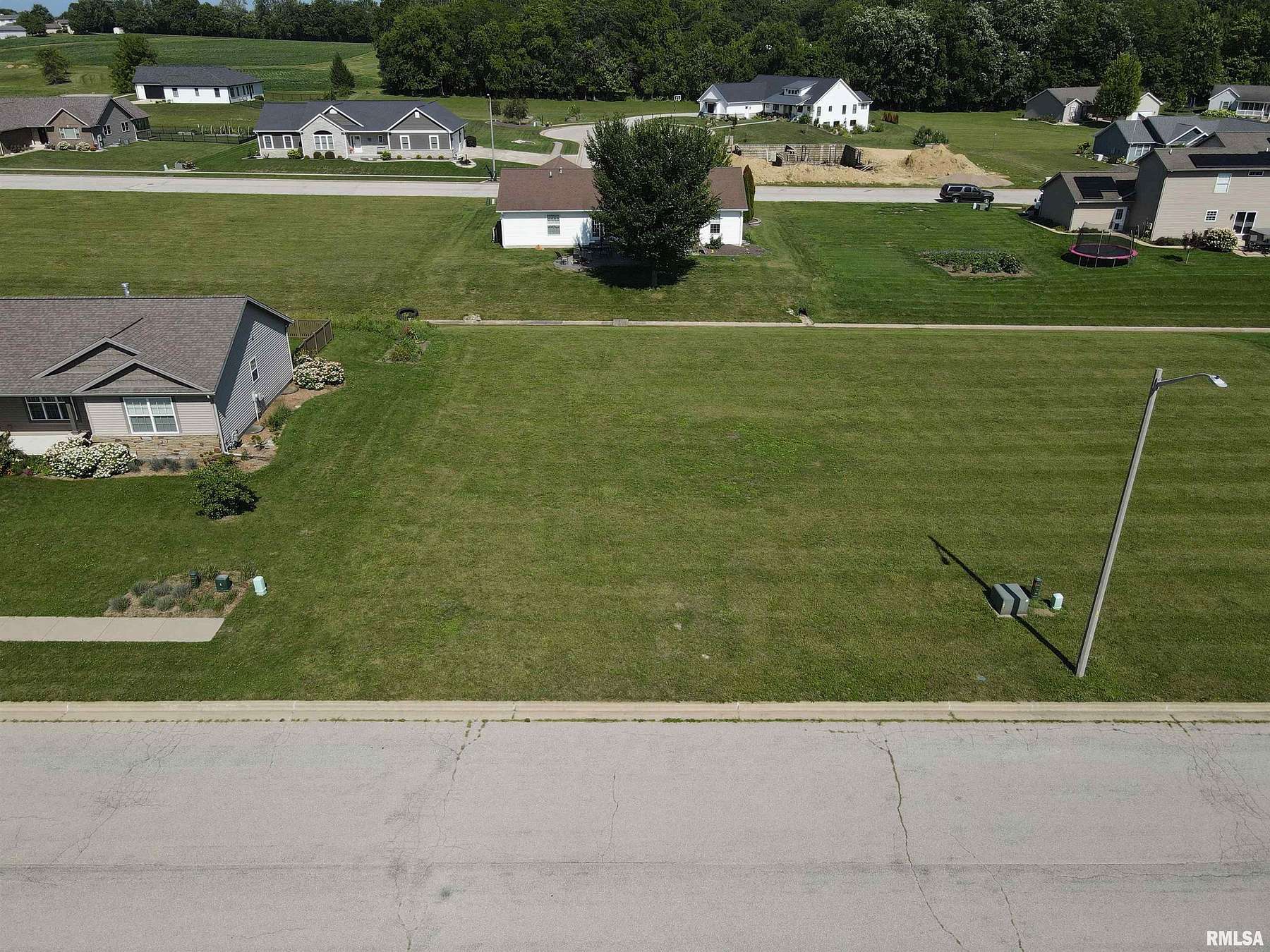 0.23 Acres of Residential Land for Sale in Eureka, Illinois