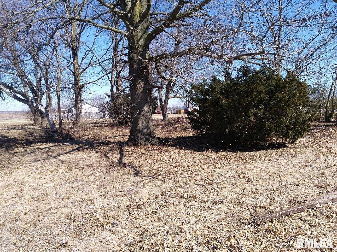 0.72 Acres of Residential Land for Sale in Nilwood, Illinois