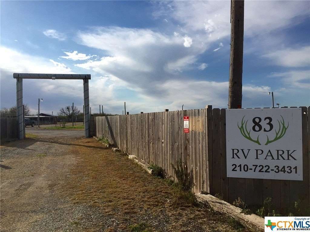3 Acres of Improved Commercial Land for Sale in La Pryor, Texas