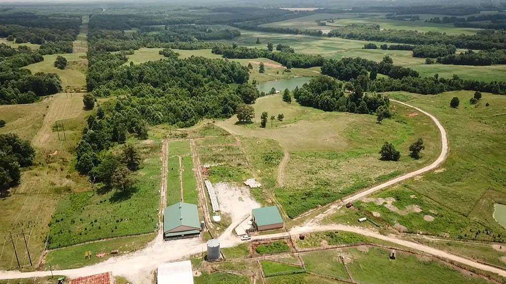 948.4 Acres of Agricultural Land for Sale in Atwood, Tennessee