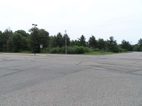 4.4 Acres of Commercial Land for Sale in Wisconsin Rapids, Wisconsin