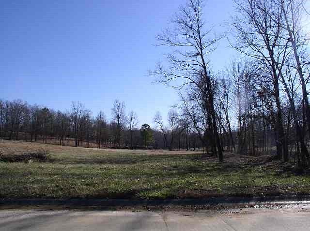 0.62 Acres of Residential Land for Sale in Benton, Kentucky