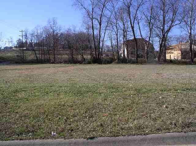 0.69 Acres of Residential Land for Sale in Benton, Kentucky