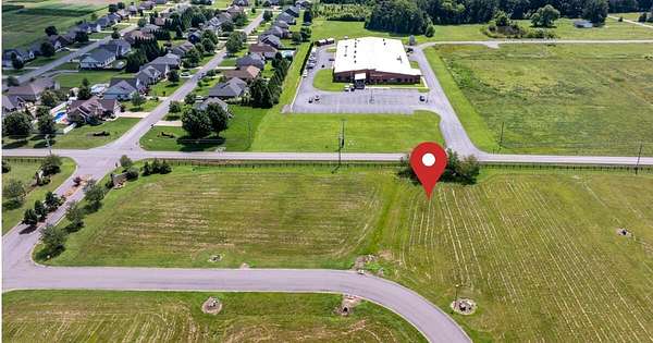 0.9 Acres of Residential Land for Sale in Murray, Kentucky