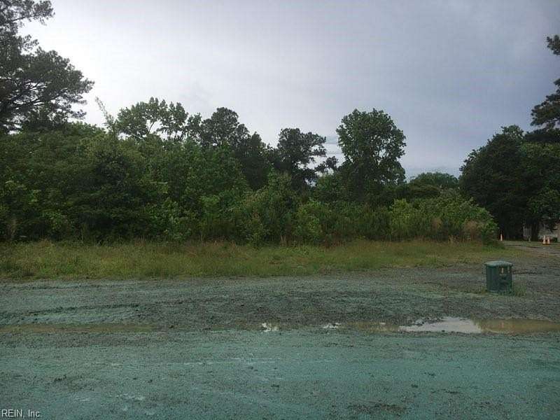0.91 Acres of Commercial Land for Sale in Suffolk, Virginia