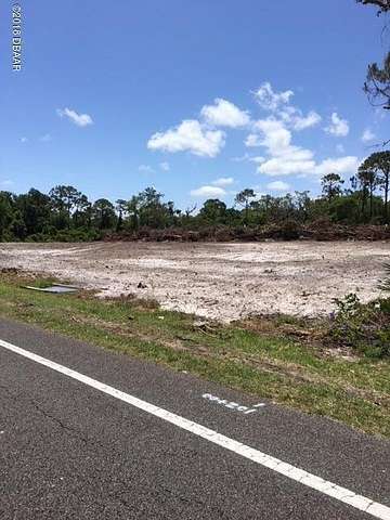 2.7 Acres of Commercial Land for Sale in Oak Hill, Florida