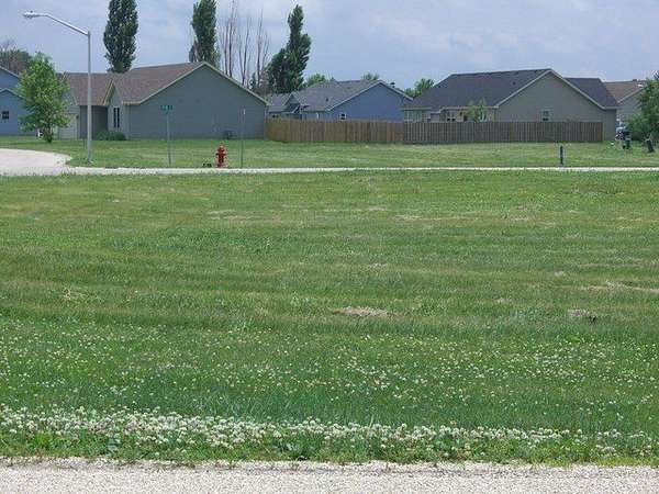 0.3 Acres of Residential Land for Sale in Earlville, Illinois