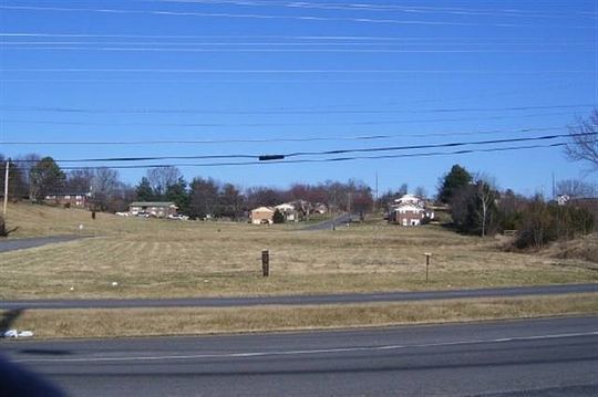 1.1 Acres of Commercial Land for Sale in Morristown, Tennessee