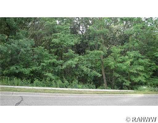 0.6 Acres of Residential Land for Sale in Eau Claire, Wisconsin