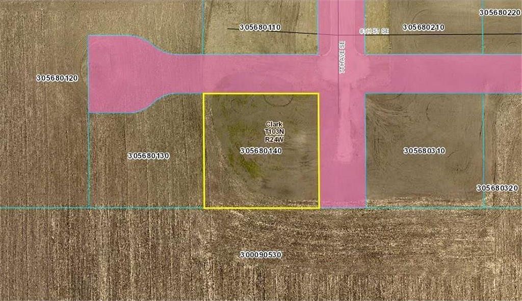 0.87 Acres of Commercial Land for Sale in Wells, Minnesota