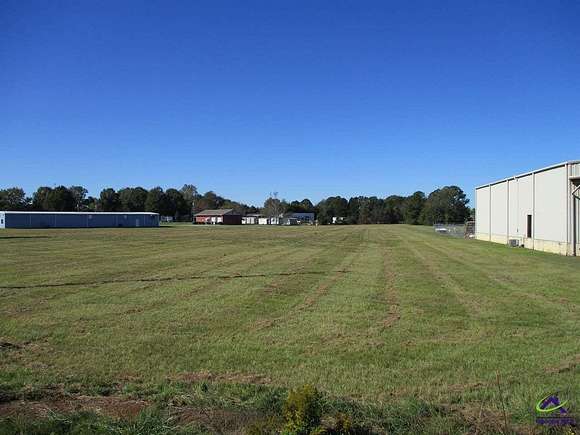 4.5 Acres of Commercial Land for Sale in Byron, Georgia