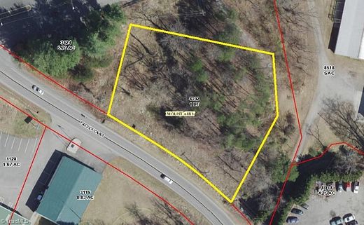 0.9 Acres of Commercial Land for Sale in Mount Airy, North Carolina