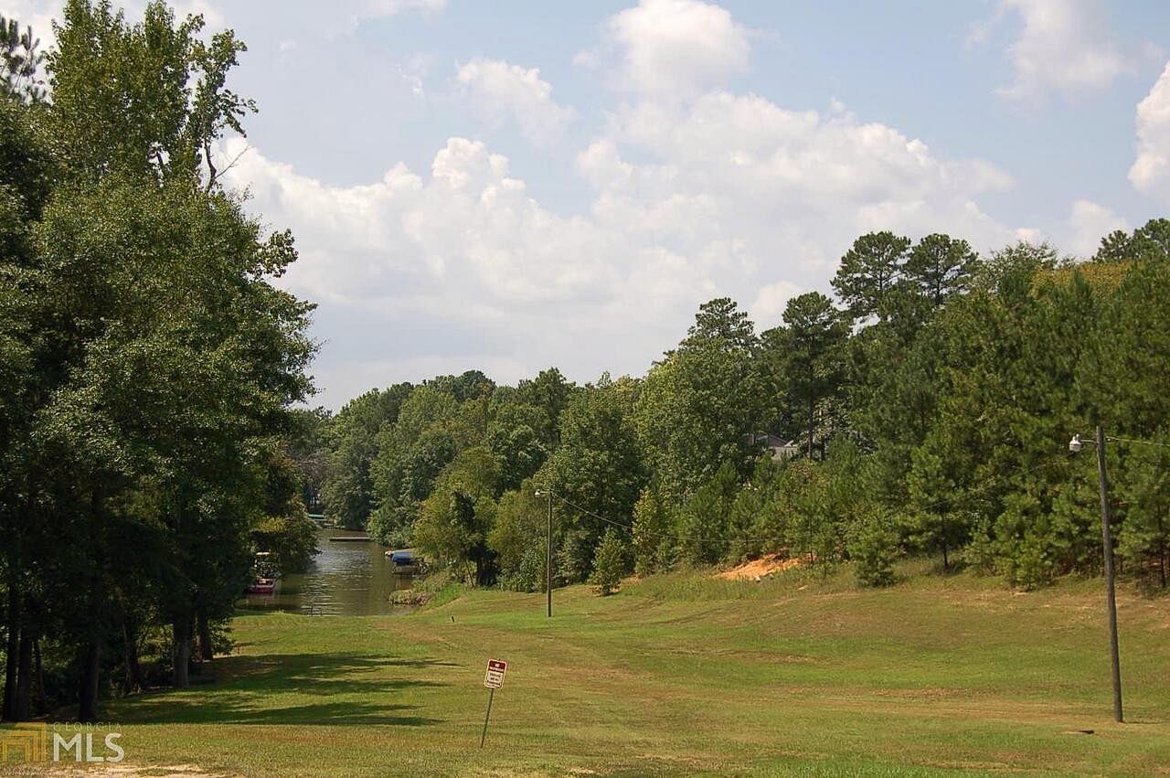 1.1 Acres of Residential Land for Sale in Greensboro, Georgia