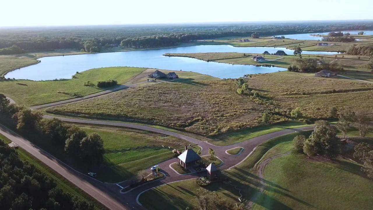 11.8 Acres of Land for Sale in Madison, Mississippi