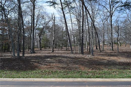 1.11 Acres of Residential Land for Sale in New London, North Carolina