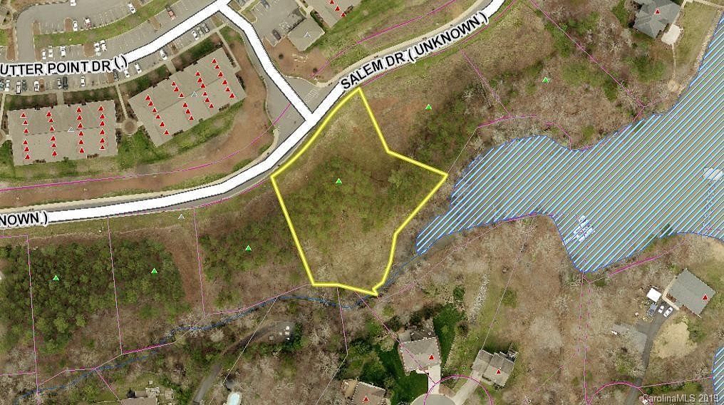 0.93 Acres of Land for Sale in Lake Wylie, South Carolina