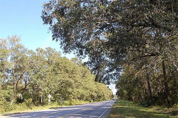 1.1 Acres of Land for Sale in Beaufort, South Carolina