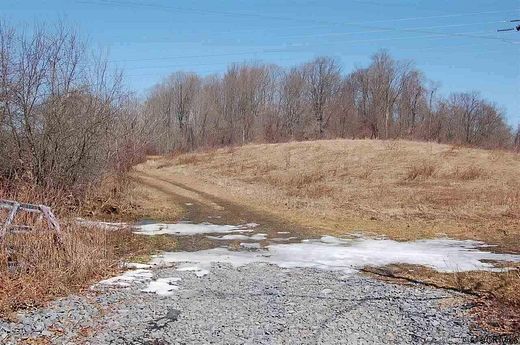 21 Acres of Agricultural Land for Sale in Ballston Town, New York