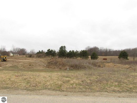 0.9 Acres of Land for Sale in Mount Pleasant, Michigan