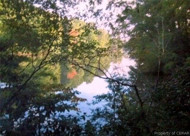 10.6 Acres of Land for Sale in Cobbs Creek, Virginia