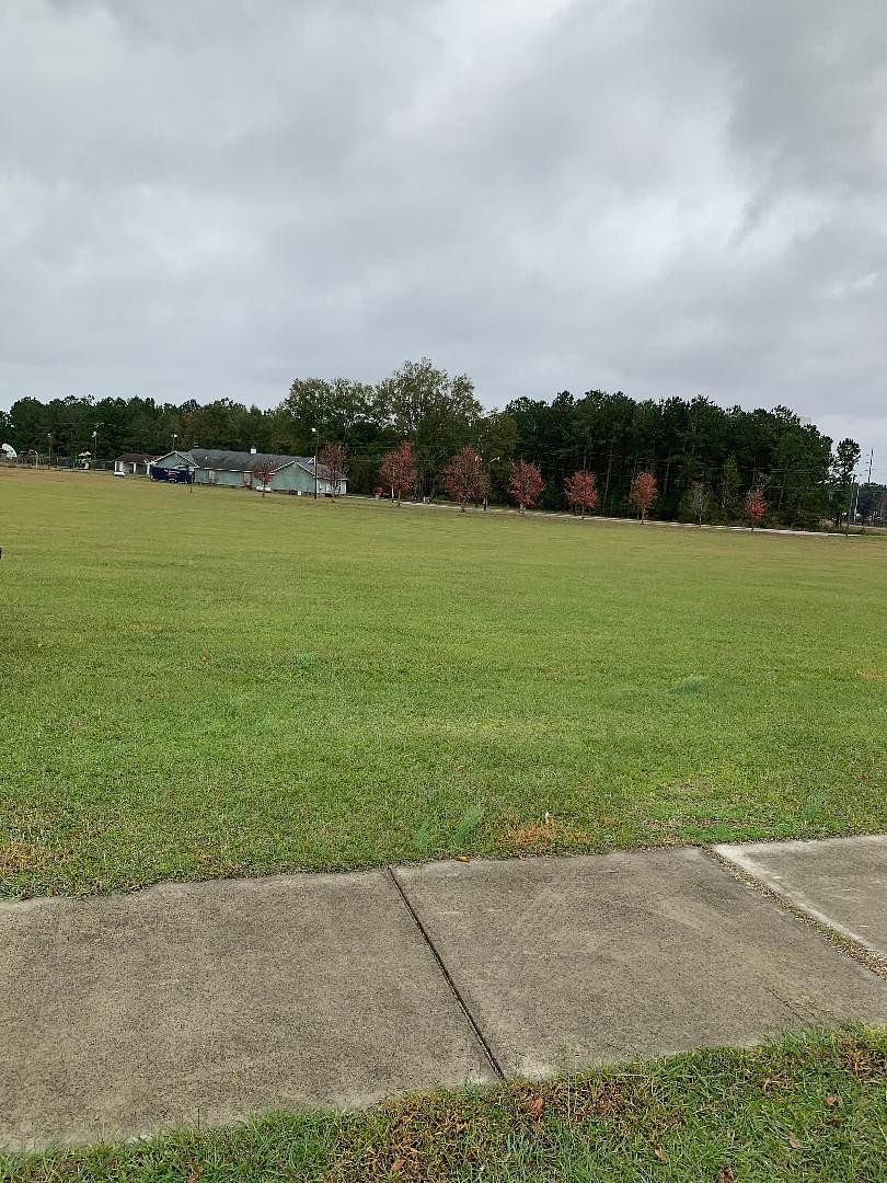 4 Acres of Commercial Land for Sale in Santee, South Carolina